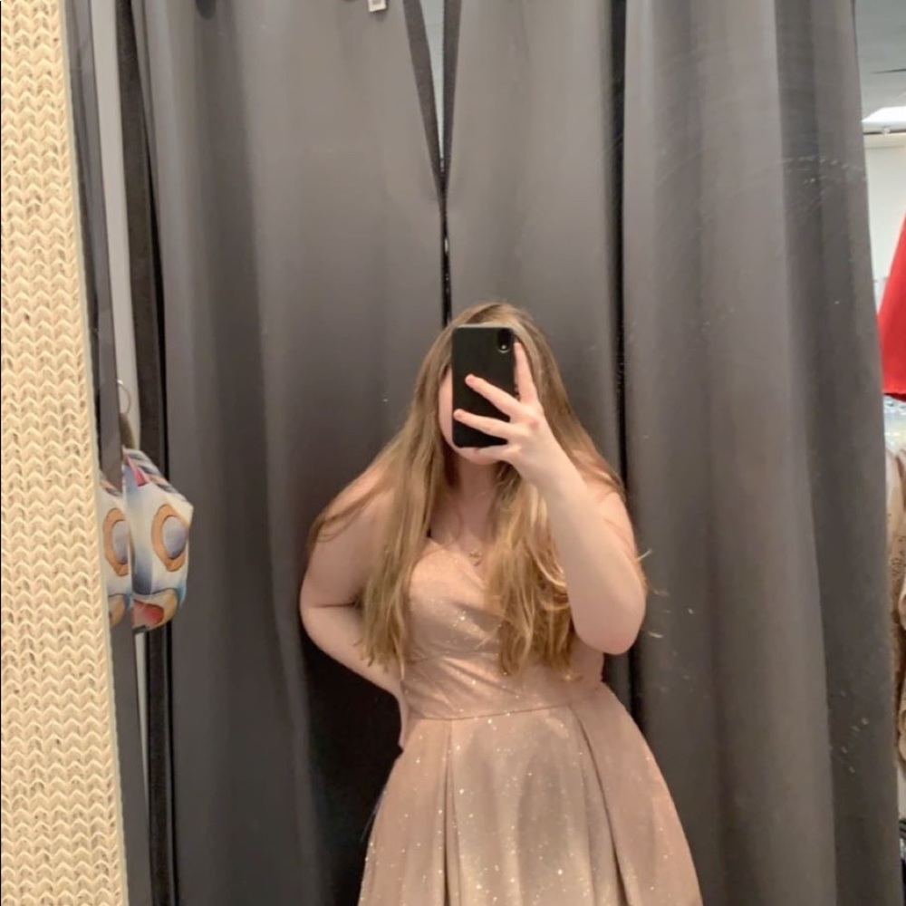 Prom dress. size 14.